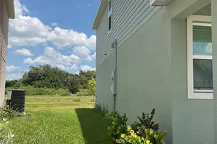 19619 Fairhill Ct, Lehigh Acres, FL 33974 - Photo 21