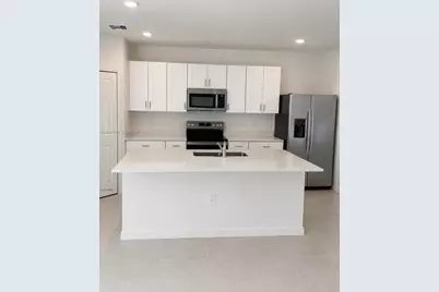 19619 Fairhill Ct #N/A, Lehigh Acres, FL 33974 - Photo 3