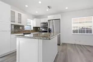 816 Johnson St, Hollywood, FL 33019 - Photo 9