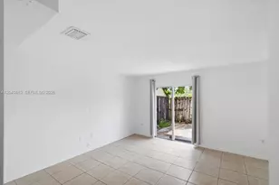 7245 NW 173rd Dr, Hialeah, FL 33015 - Photo 7
