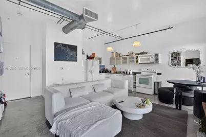10 SW South River Dr #1005, Miami, FL 33130 - Photo 7