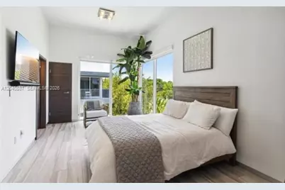 101 N Shore Dr #101, Miami Beach, FL 33141 - Photo 51