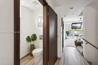 101 N Shore Dr #101, Miami Beach, FL 33141 - Photo 49