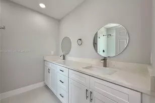 9612 Lily Bank Ct, Riviera Beach, FL 33407 - Photo 17