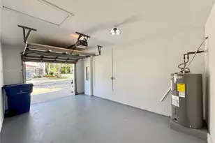 9612 Lily Bank Ct, Riviera Beach, FL 33407 - Photo 25
