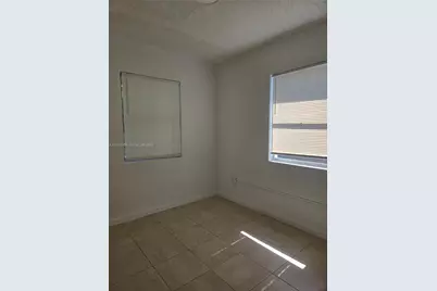 5223 SW 25th St #0, West Park, FL 33023 - Photo 5