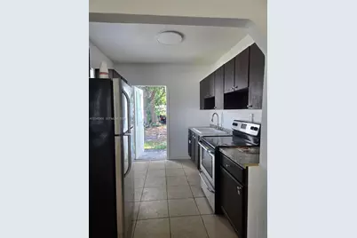 5223 SW 25th St #0, West Park, FL 33023 - Photo 3