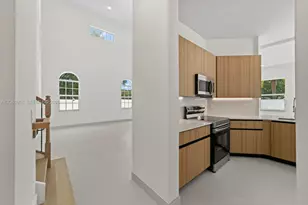 3040 SW 44th Ct, Dania Beach, FL 33312 - Photo 9