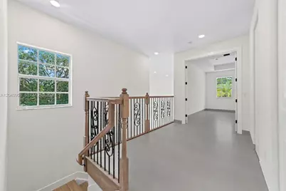 3040 SW 44th Ct, Dania Beach, FL 33312 - Photo 29