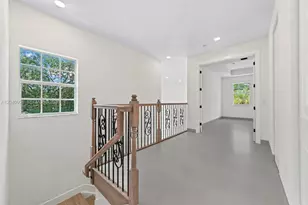 3040 SW 44th Ct, Dania Beach, FL 33312 - Photo 29