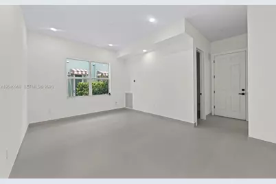 3040 SW 44th Ct, Dania Beach, FL 33312 - Photo 21