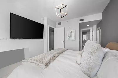 480 NE 30th St #904, Miami, FL 33137 - Photo 9
