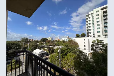 3590 Coral Way #611, Miami, FL 33145 - Photo 5