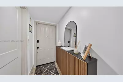 8046 SW 21st Ct, Davie, FL 33324 - Photo 3