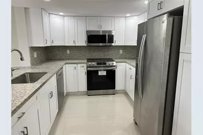 1331 SW 124th Ct #E-3, Miami, FL 33184 - Photo 9