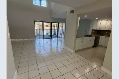 1331 SW 124th Ct #E-3, Miami, FL 33184 - Photo 5