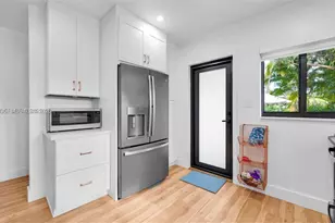 375 SW 32nd Rd, Miami, FL 33129 - Photo 7