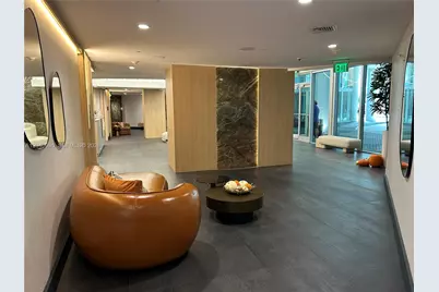 90 SW 3rd St #3610, Miami, FL 33130 - Photo 21