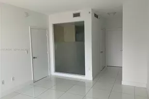 90 SW 3rd St, Miami, FL 33130 - Photo 9