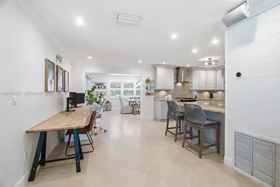 11700 NW 14th St, Pembroke Pines, FL 33026 - Photo 15