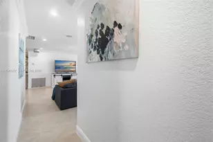 11700 NW 14th St, Pembroke Pines, FL 33026 - Photo 11