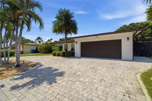 11700 NW 14th St, Pembroke Pines, FL 33026 - Photo 5