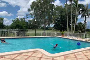 7035 NW 186th St, Hialeah, FL 33015 - Photo 7