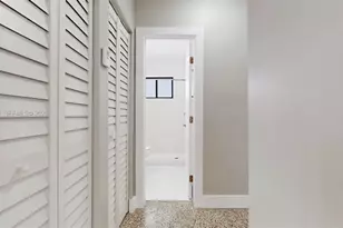 101 W 11th St, Hialeah, FL 33010 - Photo 17