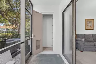 15718 E Waterside Cir, Sunrise, FL 33326 - Photo 29