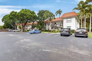 15718 E Waterside Cir, Sunrise, FL 33326 - Photo 43