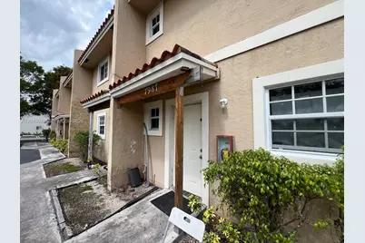 7983 NW 35th Ct #6, Coral Springs, FL 33065 - Photo 1