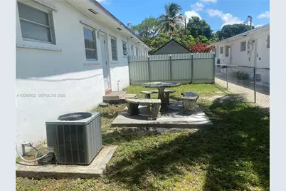 500 SW 7th St #510, Hallandale Beach, FL 33009 - Photo 15