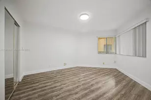 15575 Miami Lakeway N, Miami Lakes, FL 33014 - Photo 17