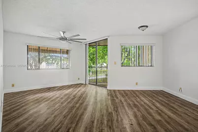 15575 Miami Lakeway N #206, Miami Lakes, FL 33014 - Photo 3