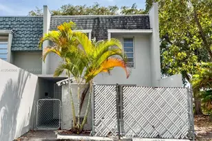 6336 Boulevard of Champions, North Lauderdale, FL 33068 - Photo 25