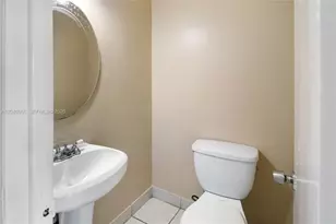 6336 Boulevard of Champions, North Lauderdale, FL 33068 - Photo 7