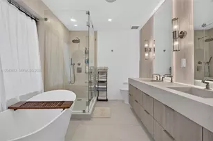 645 NE 53rd St, Miami, FL 33137 - Photo 31