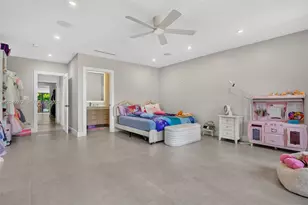645 NE 53rd St, Miami, FL 33137 - Photo 23