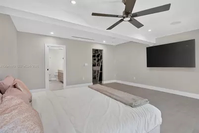 645 NE 53rd St, Miami, FL 33137 - Photo 29
