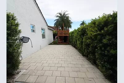 [Address not provided], Pembroke Pines, FL 33029 - Photo 7