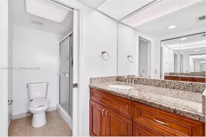 300 SW 130th Ter #206B, Pembroke Pines, FL 33027 - Photo 15