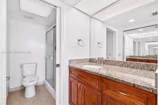 300 SW 130th Terrace, Pembroke Pines, FL 33027 - Photo 15