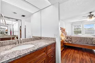 300 SW 130th Terrace, Pembroke Pines, FL 33027 - Photo 17