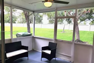 746 NW 208th Way, Pembroke Pines, FL 33029 - Photo 21