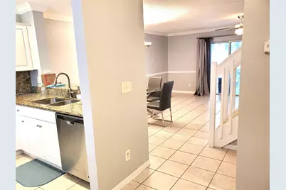 746 NW 208th Way #., Pembroke Pines, FL 33029 - Photo 3