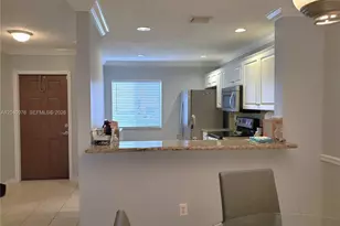 746 NW 208th Way, Pembroke Pines, FL 33029 - Photo 11