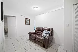 7817 W 36th Ave, Hialeah, FL 33018 - Photo 15