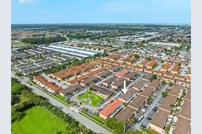 7817 W 36th Ave #101, Hialeah, FL 33018 - Photo 29