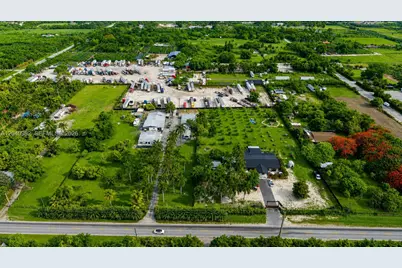 19790 SW 136th St, Miami, FL 33196 - Photo 7