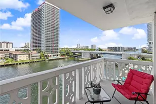 1817 S Ocean Dr, Hallandale Beach, FL 33009 - Photo 17